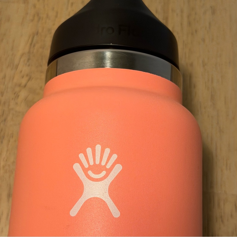 Hydro Flask 32oz Wide Mouth Water Bottle w/Straw Lid in Hibiscus Stainless Steel